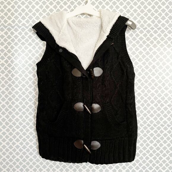 SIDEFEEL Hooded Cable Knit Sweater Vest – Size S - Picture 2 of 8